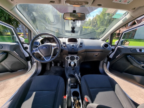Ford Fiesta Kinetic Design 1.6 Se 120cv 2016