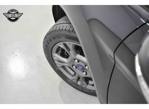 Ford Fiesta 1.6 SE PLUS SEDAN 16V FLEX 4P POWERSHIFT