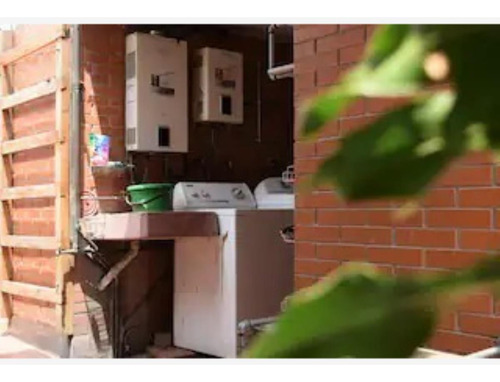 Habitación Con Todos Los Servicios En Renta Ubicada En Iztapalapa