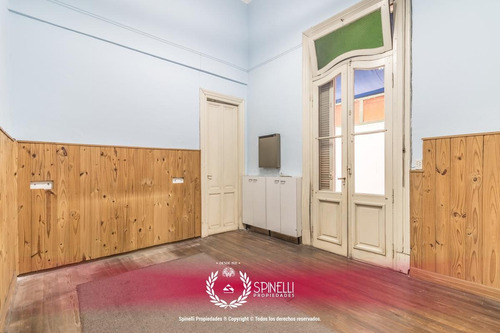 5amb C/dep · 211m² · Pb! 2 Patios! S/exp! Apto Prof! A Refacc! · Oportunidad!