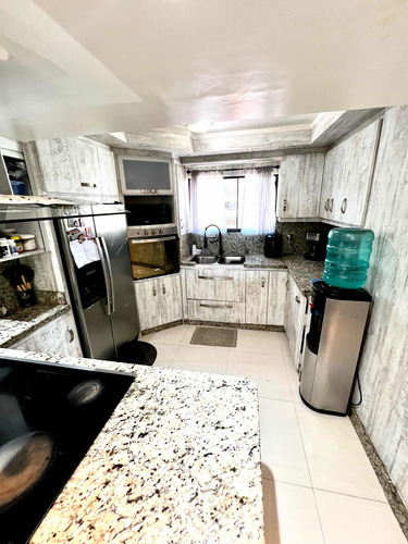 Apartamento De 2 Habitaciones Y 2 Baños En Playa Grande