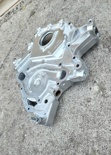Tapa Distribución Motor Chrysler 300c Original Como Nueva (Usado)