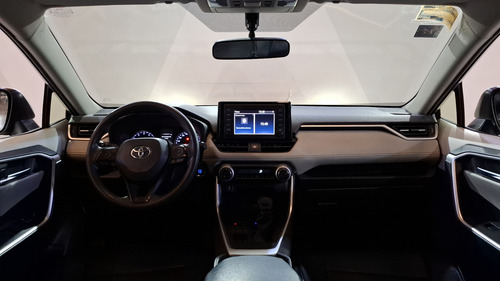 Toyota RAV4 2.5 XLE AWD AT