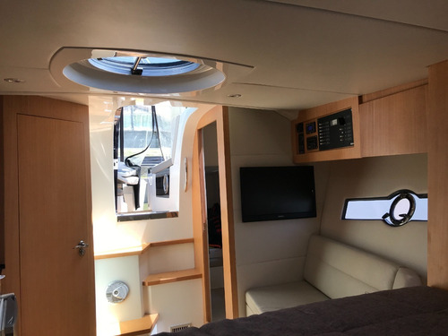 Crucero Quest 330 Con Volvo Diesel 300 Hp Dp 2015 198 Hs
