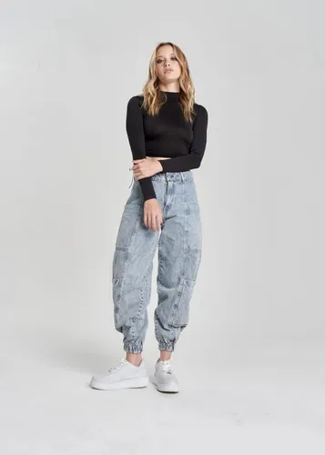 Pantalon Cargo De Jean Rígido Con Elástico En El Tobillo