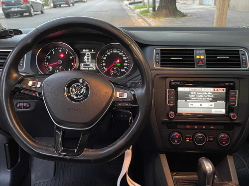 Volkswagen Vento 2.5 Advance Plus 170cv Tiptronic 2015