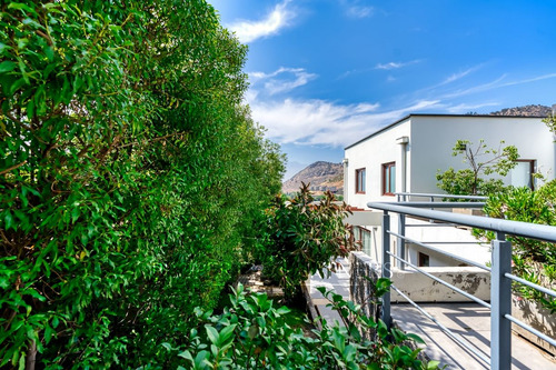 Gran Casa Con Vista Al Valle De Los Trapenses