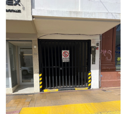 Imagen 6 de 7 de Cochera En Venta. Zona Céntrica. Tandil