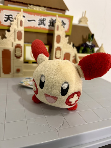 Plusle Pokemon Banpresto All Star Collection Mascot Plush (Usado)