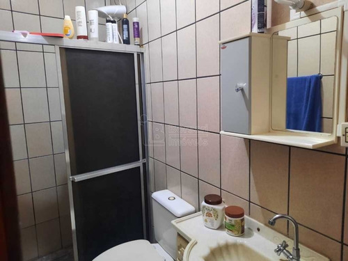 Imagem 6 de 6 de Venda De Casas / Padrão Na Cidade De Araraquara 2801