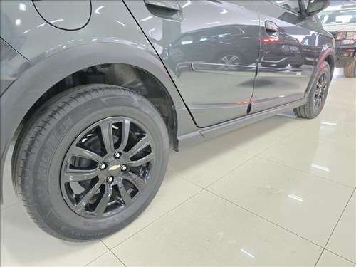 Chevrolet Onix Onix Active 1.4 Flex Manual