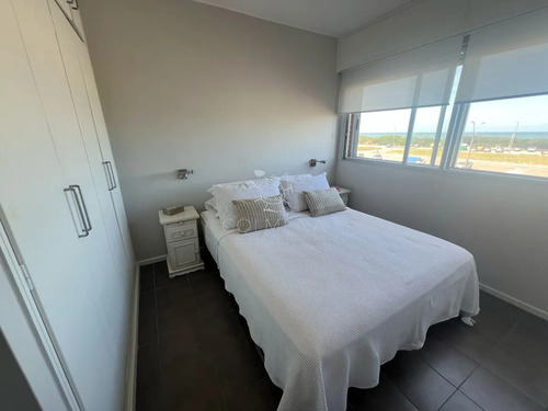 Apartamento Frente Al Mar 2 Dormitorios Parada 1