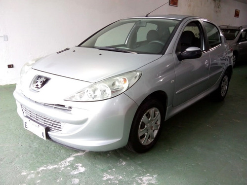Peugeot 207 Xr 1.4 Flex Mec. Completo