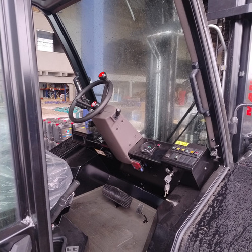 Empilhadeira Nova, Diesel, Triplex, 4.7m 5 Ton. Mod M-x 50-4