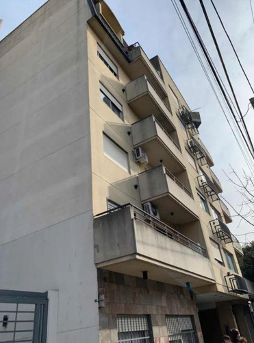 Imagen 1 de 8 de Departamento Venta - 1 Dormitorio 1 Baño - 37mts2 Totales - Moron