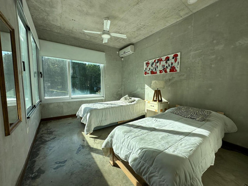 Casa En Venta - 4 Dormitorios 4 Baños - Pinamar