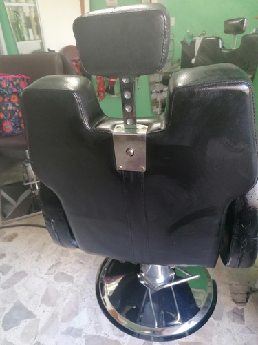 Imagen 2 de 6 de Sillon De Barbero Negro, Reclinable, Hidraulico, Usado,con D