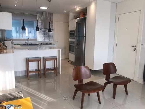 Imagem 4 de 15 de Apartamento 93 M² 02 Dormitórios Centro - 4204-1