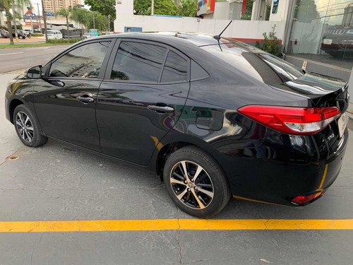 Imagem 3 de 15 de Toyota Yaris 1.5 16v Sedan Xs Mul