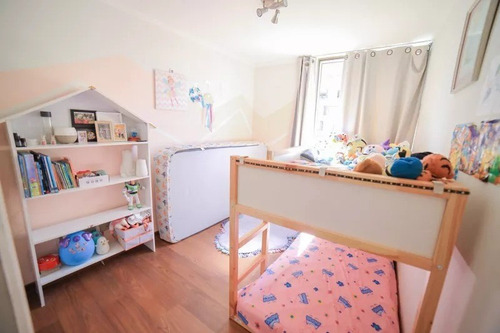 Departamento En Venta De 3 Dorm. 2 Baños En Las Condes
