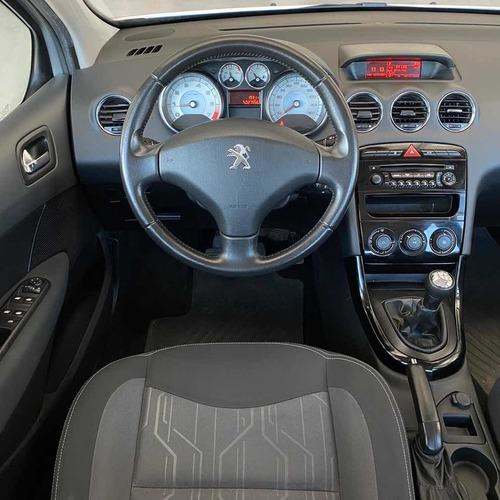 Peugeot 408 1.6 Active 115cv 2017 Pointcarsar