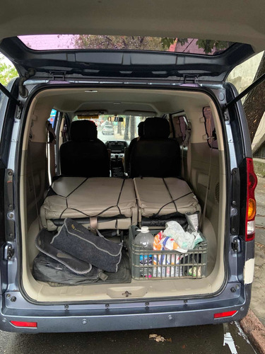 Imagen 10 de 16 de Gonow Starry Van 2015 1.5 Luxury Suv
