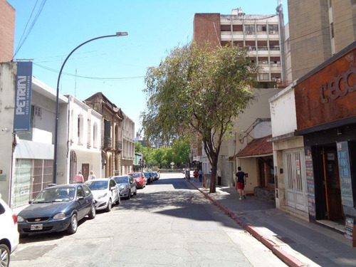 Imagen 2 de 15 de Excelente Oportunidad!!! - Centro - Cochera Privada Amplia Y Cubierta Con Posesión Y Escritura Inmediata, A Metros De Tribunales I