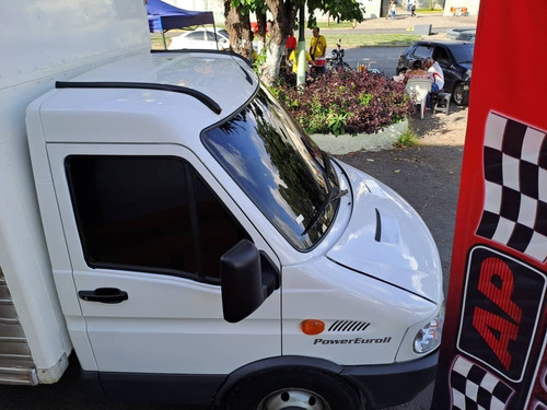 Imagen 4 de 16 de Iveco Power Dayli