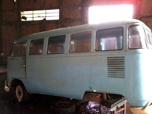 Imagem 1 de 9 de Volkswagen Kombi 1974 Modelo T1