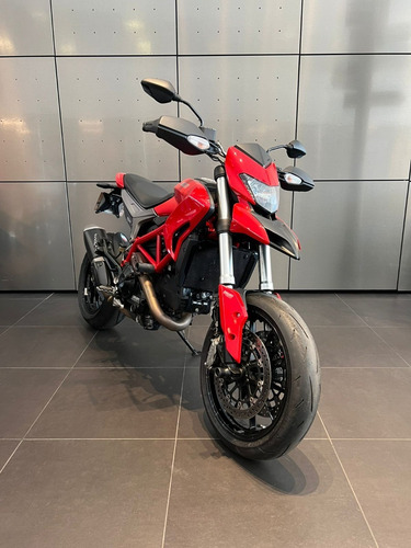 Imagen 4 de 13 de Ducati Hypermotard 821