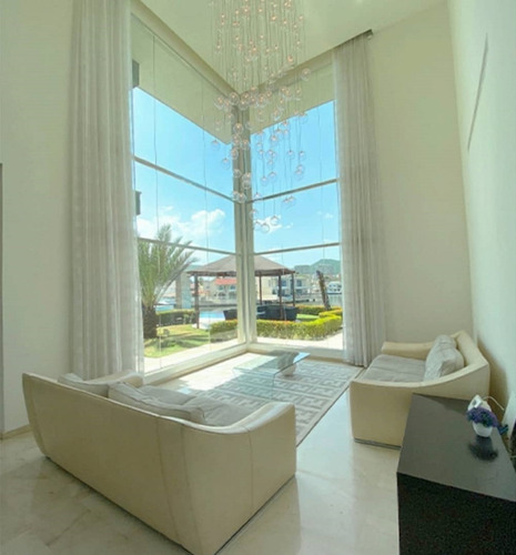 Imagen 8 de 12 de Se Vende Villa Urbanizacion Las Villas Lecheria Anzoategui. Doris Rodriguez 04261865418