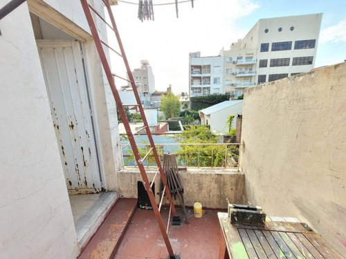 Imagen 17 de 24 de Ph Pb Al Fdo 2 Plantas 3 Amb C/patio Y Terraza Propia. Excelente Ubicacion.