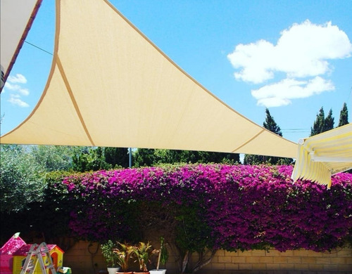 Imagen 2 de 3 de Toldo Vela Sombra 95% Malla Hdpe Cuadrado 4x4 Beige