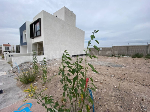 Imagen 2 de 16 de Venta De Terreno En Fraccionamiento Capital Sur, El Marqués, Querétaro