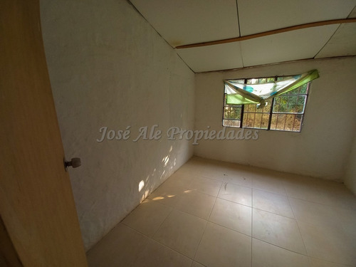 Imagen 8 de 13 de En Venta Casa De Dos Dormitorios Colonia Del Sacramento