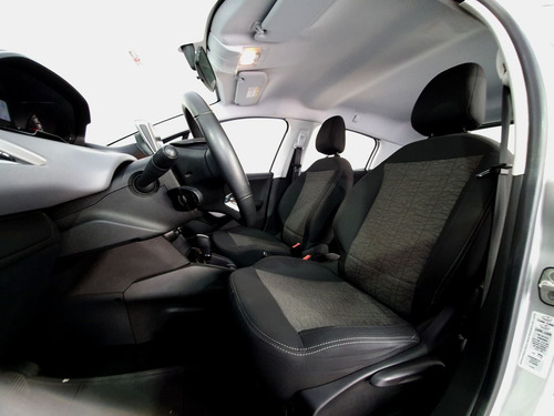 Imagem 12 de 14 de Peugeot 208 Active Pack 1.6 16v (flex) (aut)