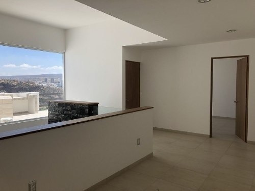 Imagen 4 de 29 de Preciosa Casa En Mirador Del Campanario, Vista Espectacular, Roof Garden, 4 Rec