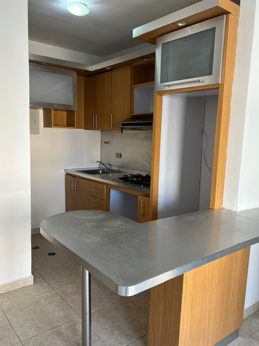 Apartamento En Venta En San Diego Valles Del Nogal (am)