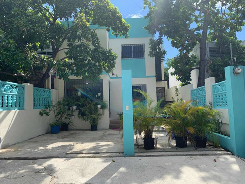 Vendo Casas Km 10 Avenida Independencia Distrito Nacional
