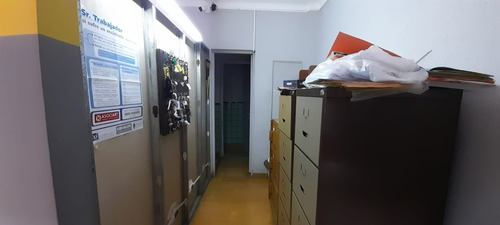 Imagen 2 de 9 de Oficina En Venta En Microcentro 31 M2