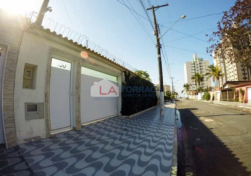 Imagem 5 de 27 de Ref.13941 -casa Isolada- 4 Dormitórios - Piscina -churrasqueira - V13941