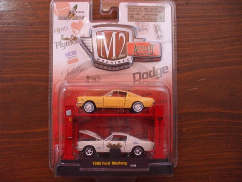 M2 Machines Auto-lift 2 Pack 1965 Ford Mustang