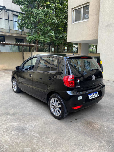 Imagem 4 de 15 de Volkswagen Fox 2014 1.6 Vht Total Flex 5p