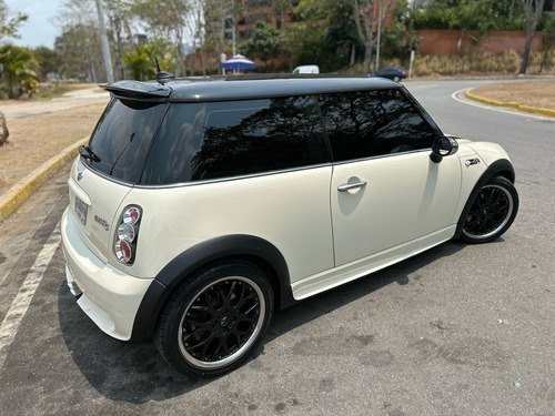 Mini Cooper S Año 2006 Tipo Coupe Color Beige /negro