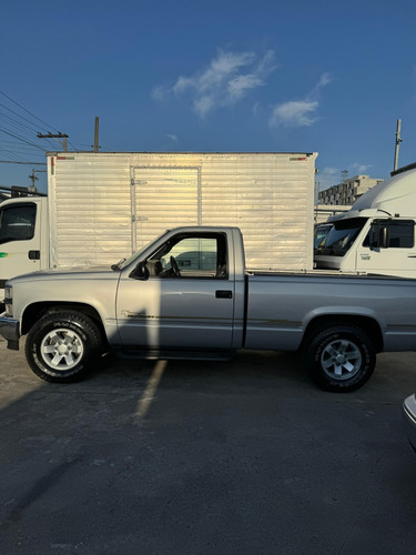 Chevrolet Silverado 4.2 D20 2p