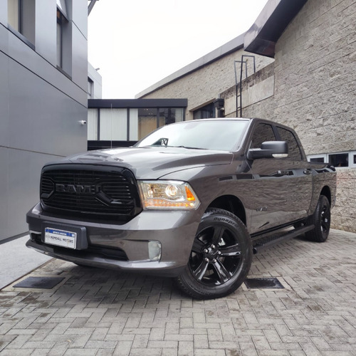 RAM 1500 5.7 Laramie Nigth Edition