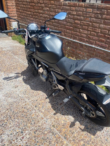 Imagen 2 de 5 de Kawasaki Z650 Naked