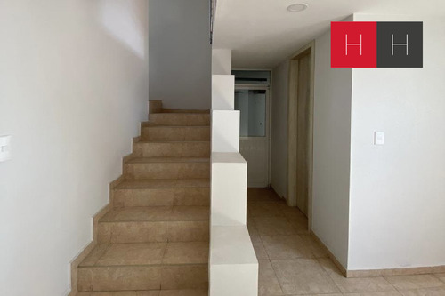 Casa En Venta En Recta A Cholula