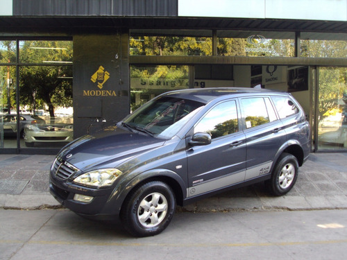 Imagen 7 de 9 de Ssangyong -kyron 2.0 Awd Turbo Diesel Gris Oscuro