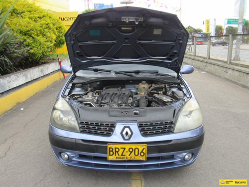 Imagen 22 de 25 de Renault Symbol 1.4 Expression